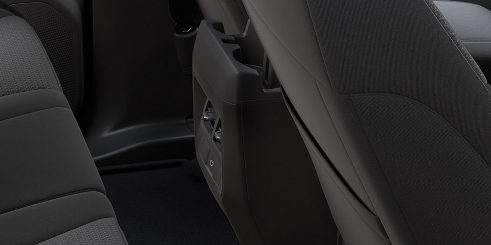 Bouche du système CVC dans la console arrière du GMC Canyon Élévation 2024.