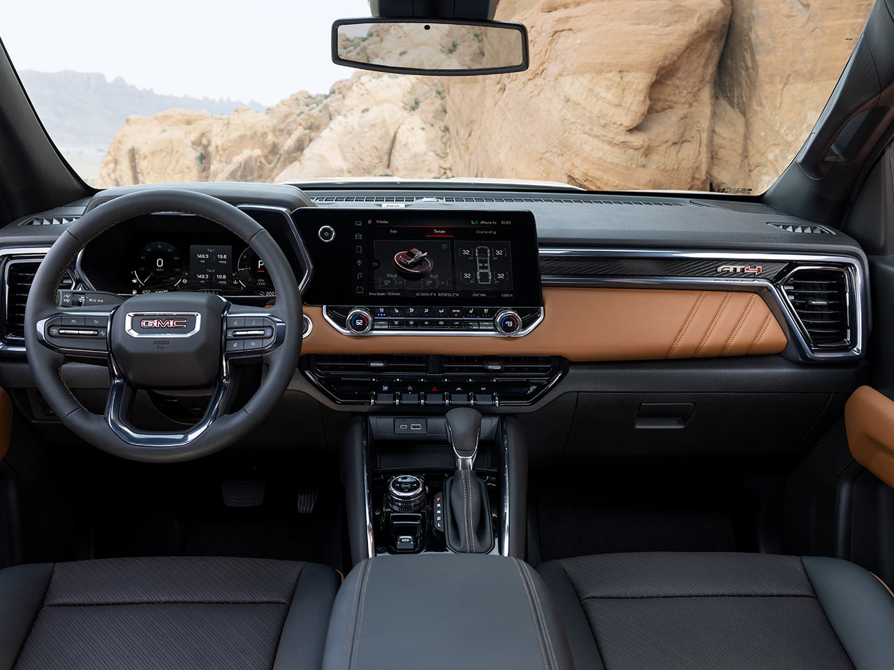 L’habitacle côté conducteur élégant du GMC Canyon AT4 2026.