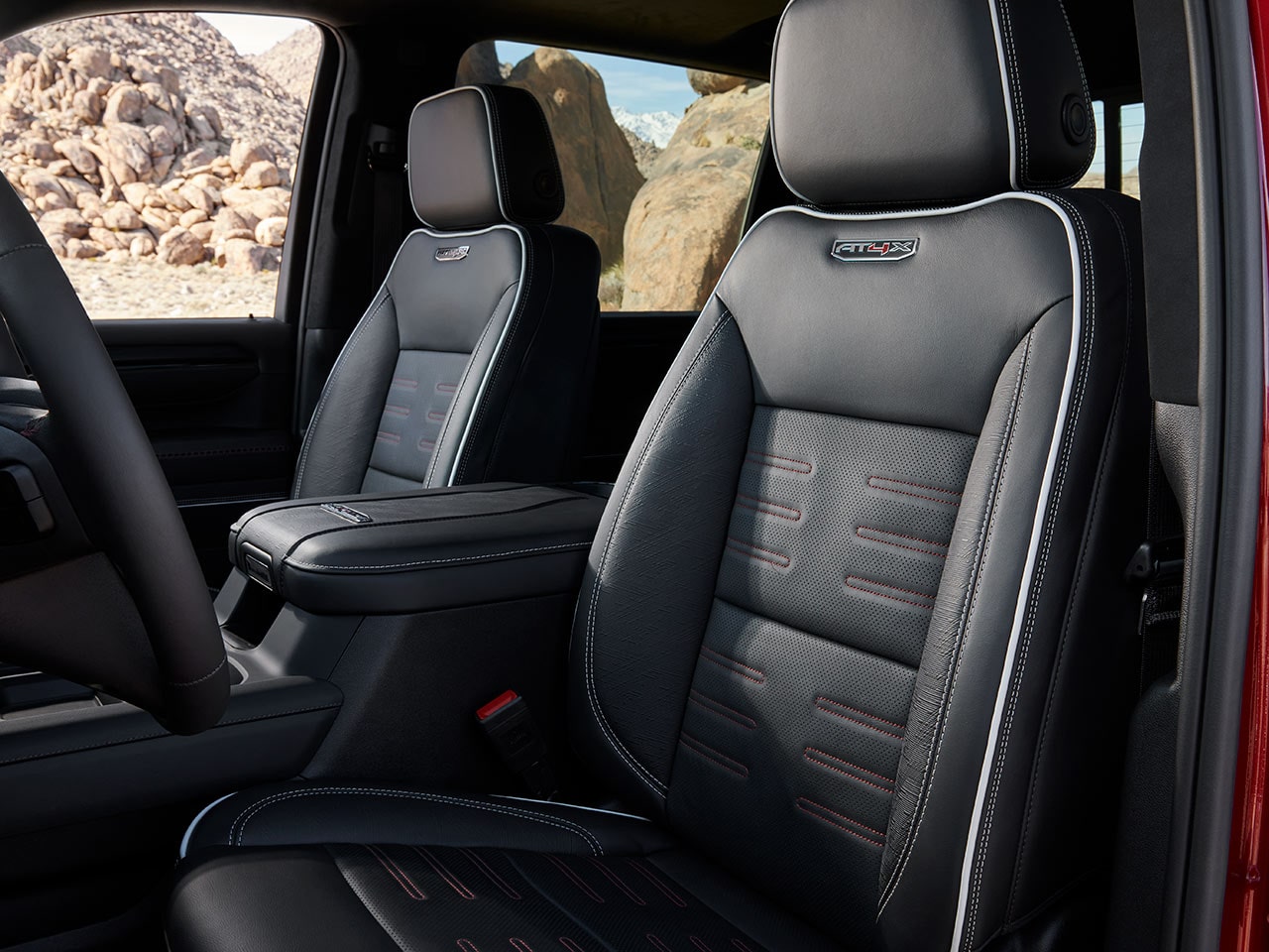 The Front Row Interior Seats of the 2026 GMC Sierra HD Truck.