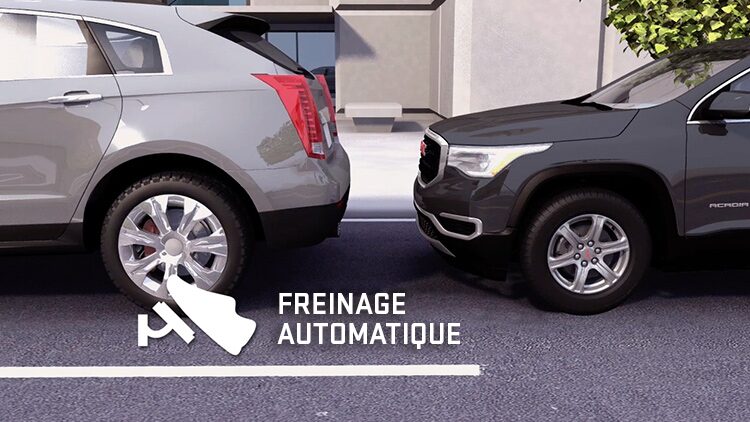 GMC Yukon 2023 : freinage d'urgence automatique.