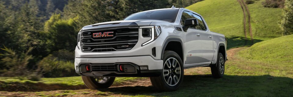 2023 Sierra HD AT4 Front Grille View Parked 