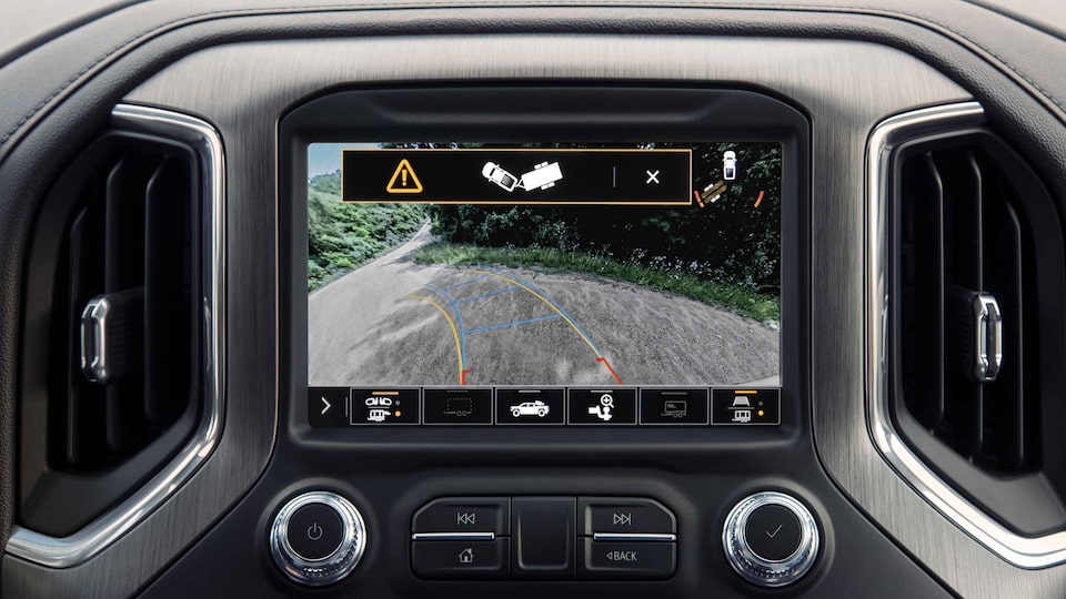 Sierra HD 2022 trailering camera : caméra sur la route.