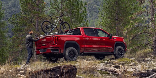 A GMC Sierra Owner Loads UP his Bike to Head Home