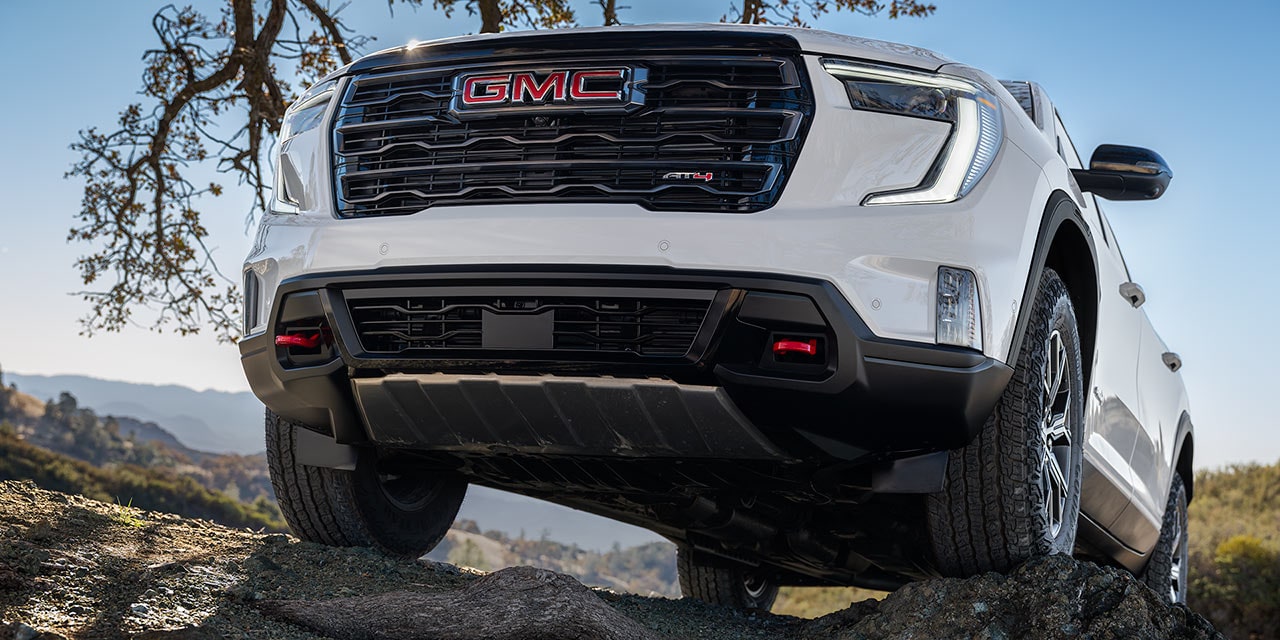 Front View of the 2026 GMC Acadia AT4 Mid-Size Off-Road SUV Grille